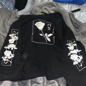 Black hoodie with flowers, size is L, SHEIN